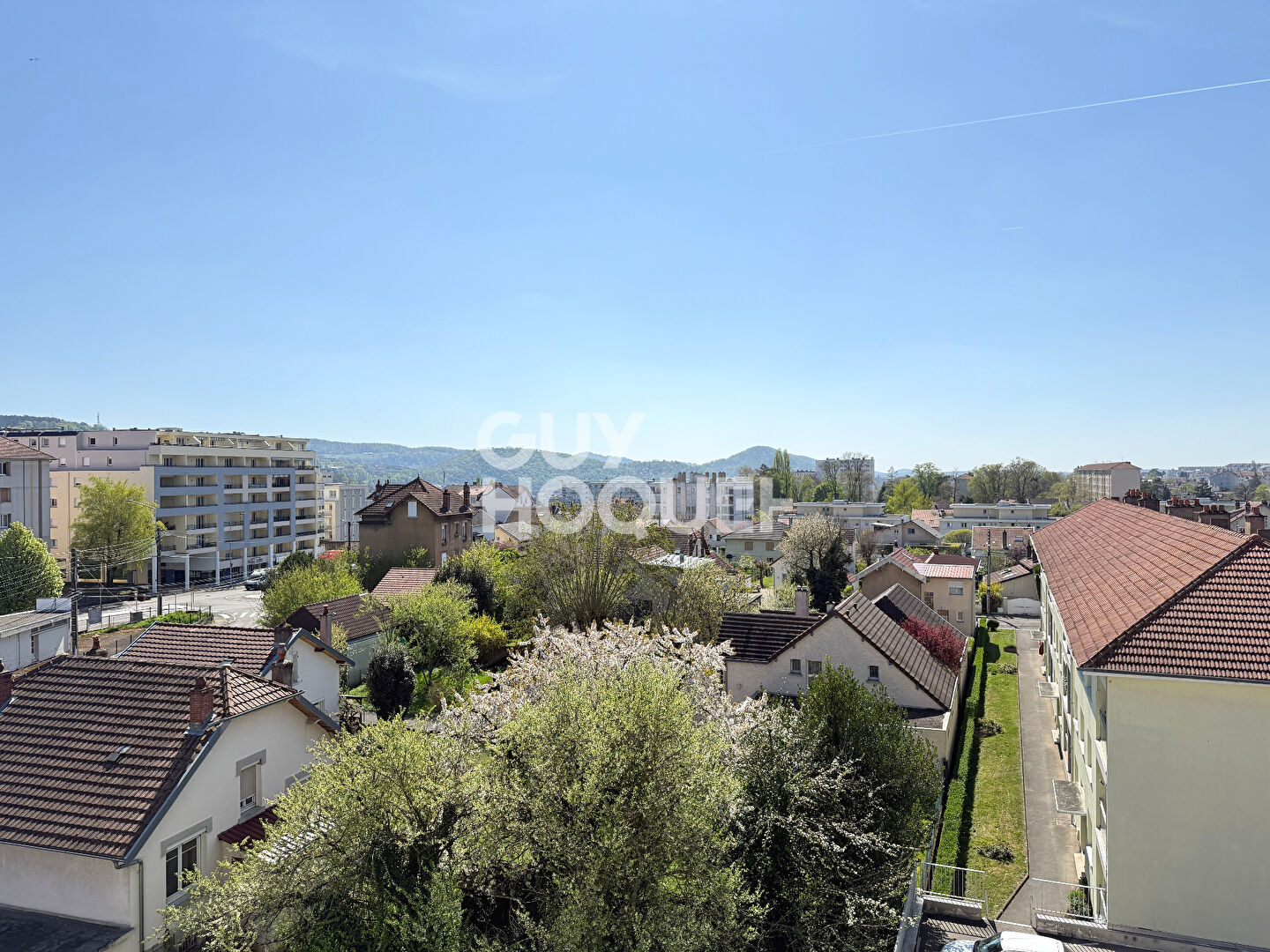 Appartement 82 m², balcon, garage