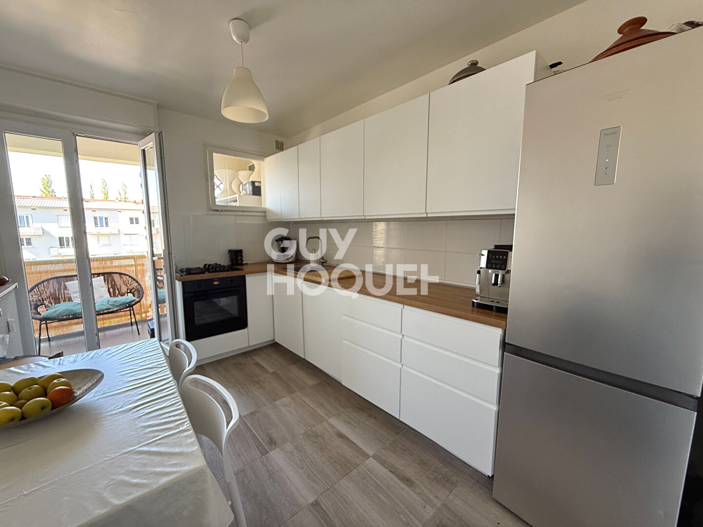 Appartement 82 m², balcon, garage