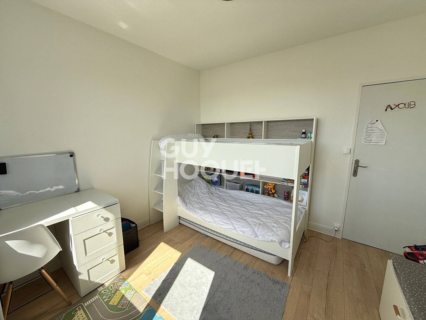 Appartement 82 m², balcon, garage