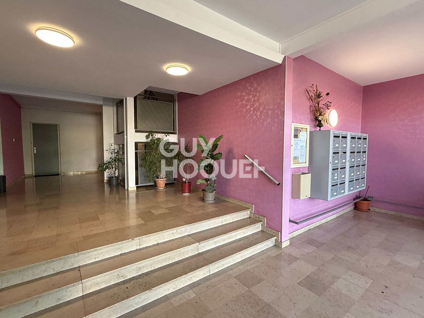 Appartement 82 m², balcon, garage