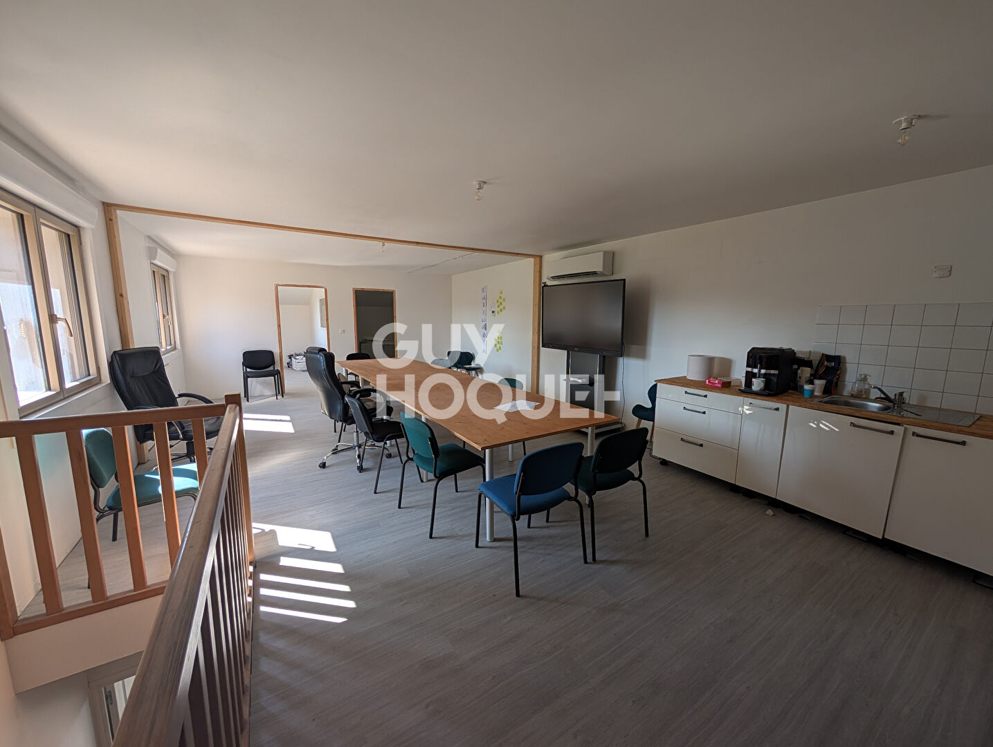 Local commercial Saint Vit 605 m2