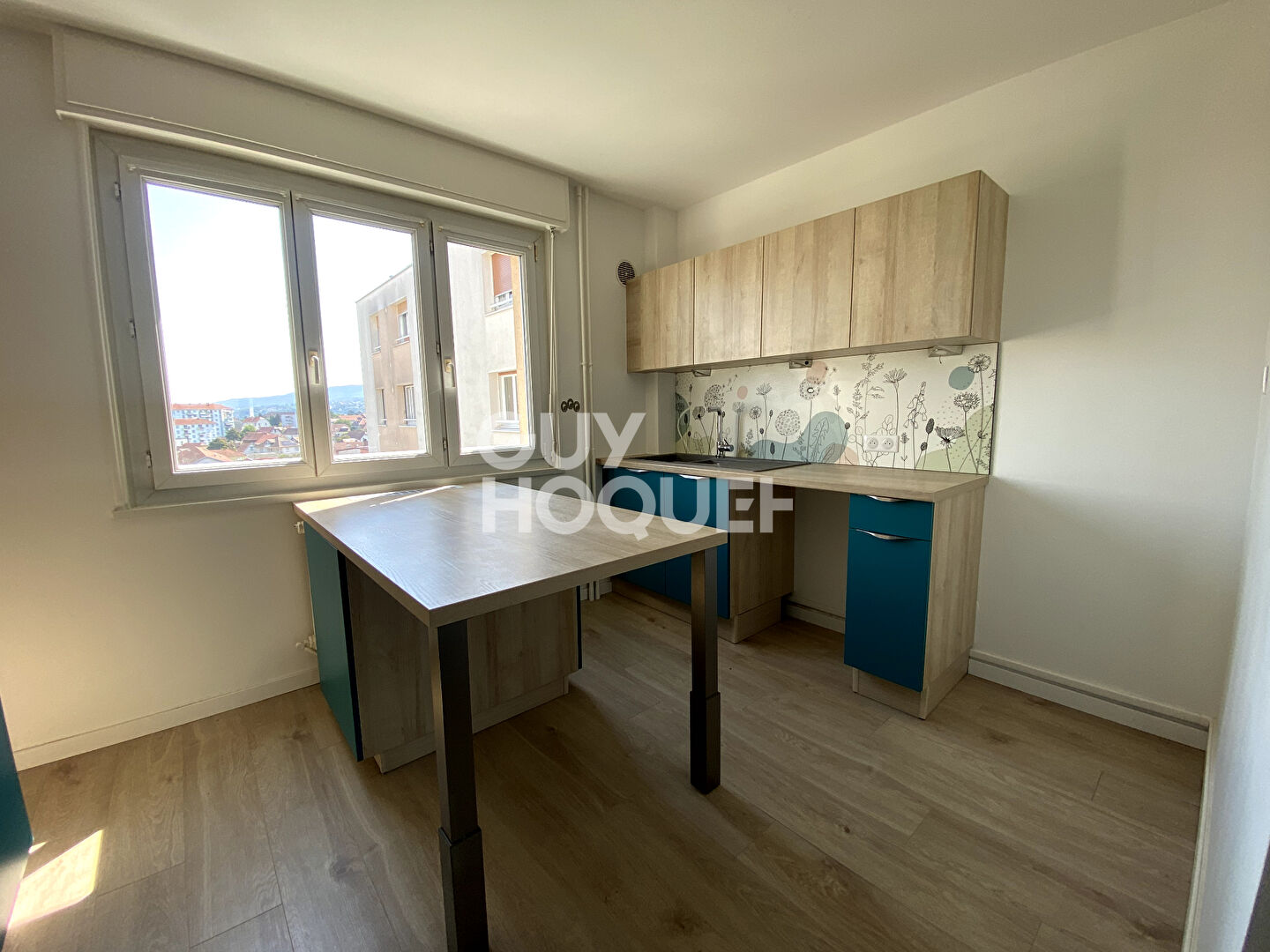 Butte, appartement 93 m² balcon