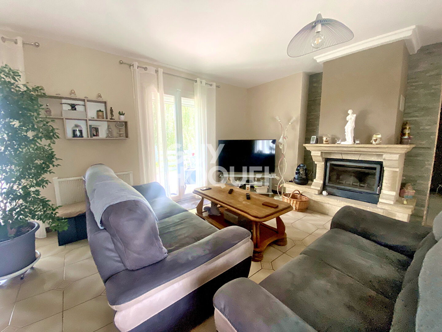 Maison plain-pied 3 chambres, terrain 10,7 ares