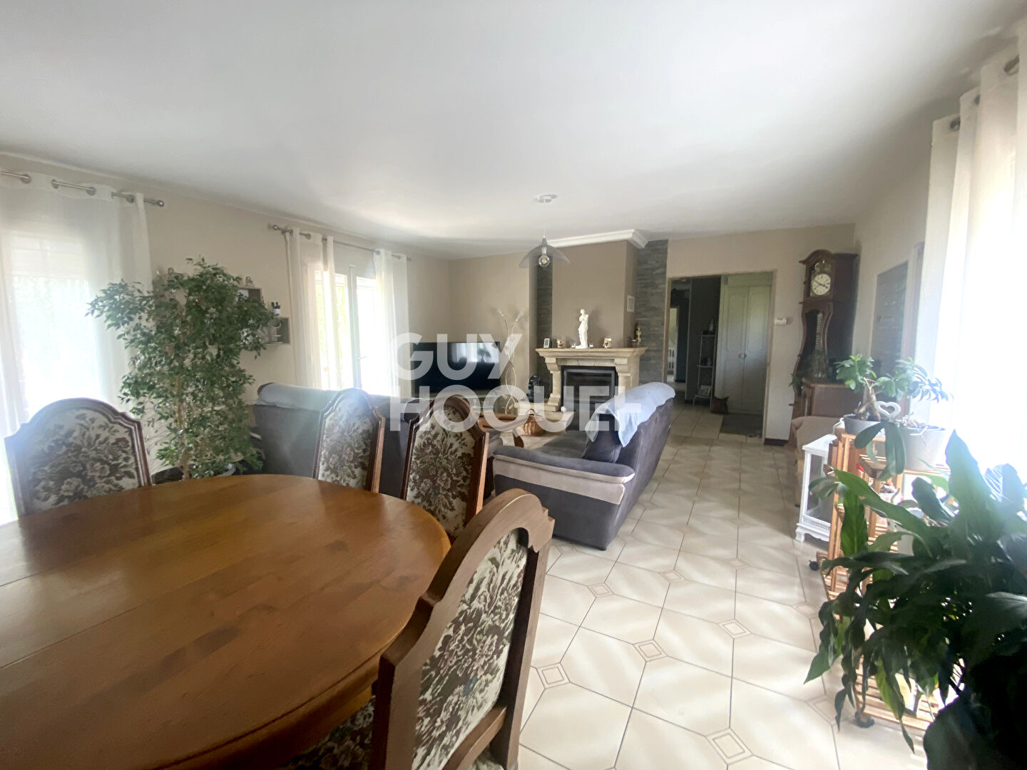 Maison plain-pied 3 chambres, terrain 10,7 ares