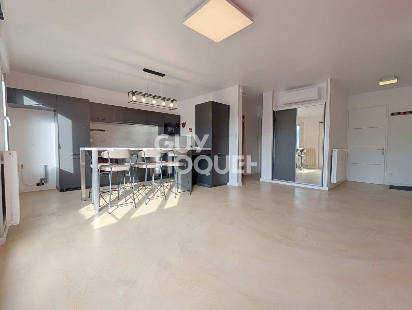 Av. Villarceau, appartement 62 m² balcon garage