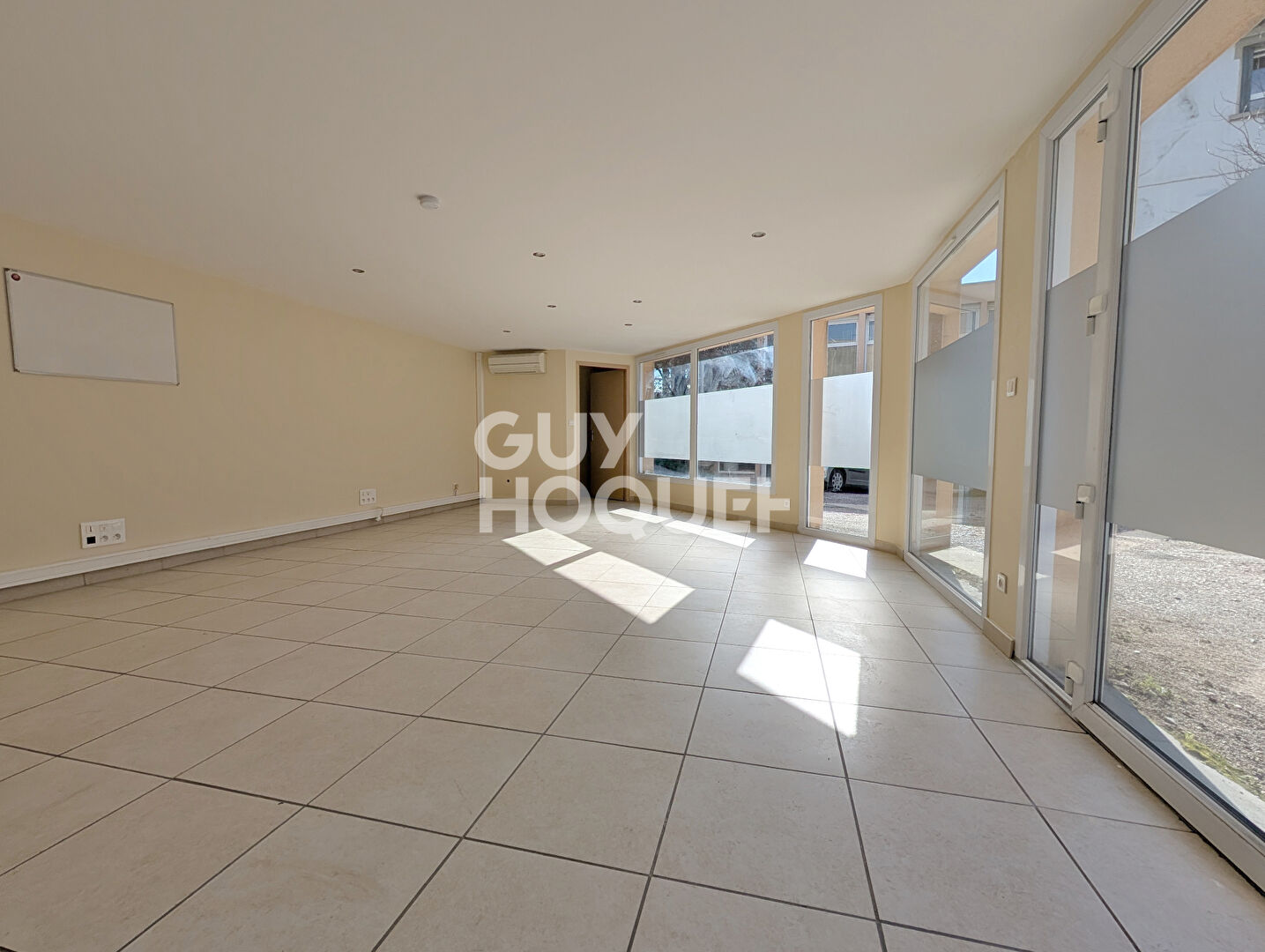 Local commercial Besancon