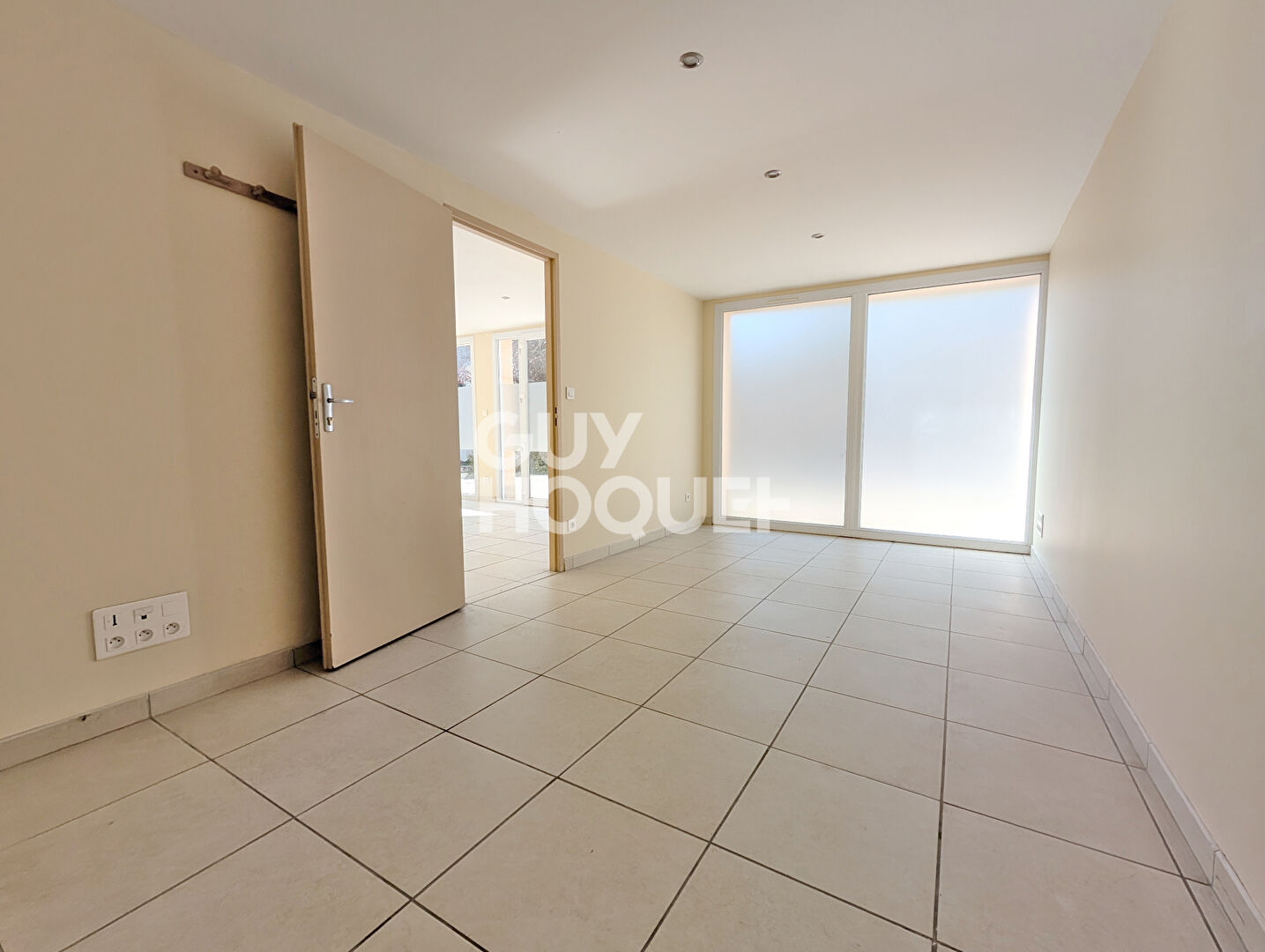 Local commercial Besancon