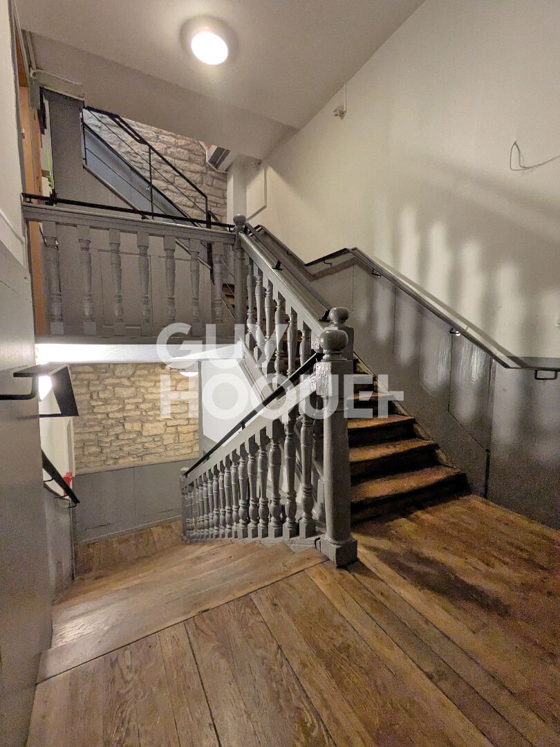 Boucle, appartement 3 pièces  entièrement rénové