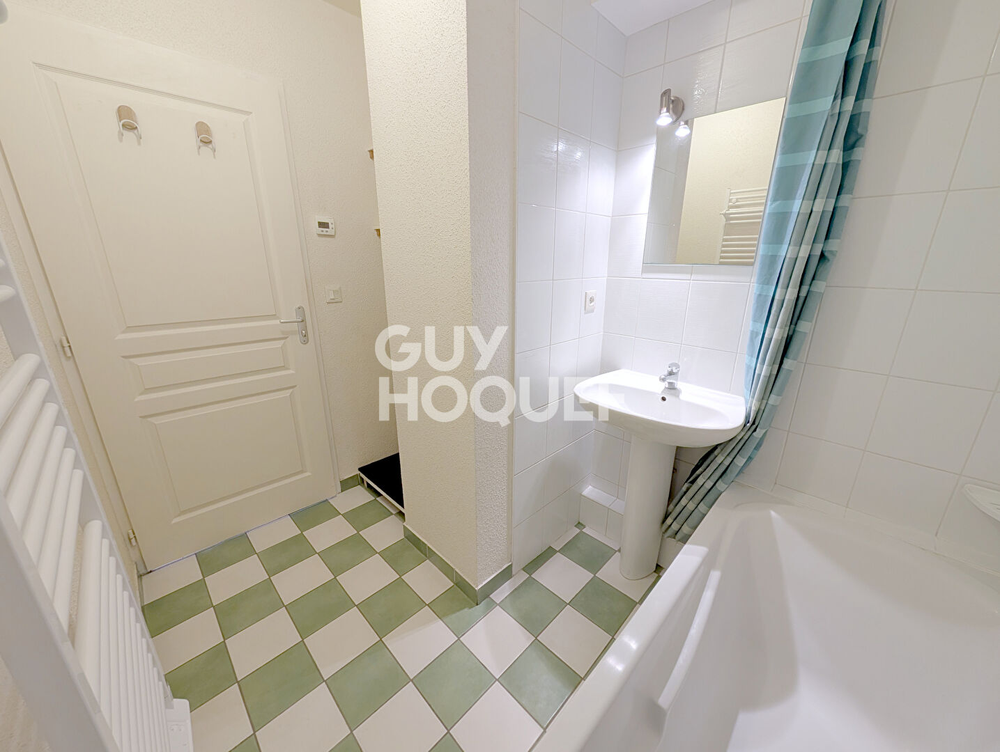 Appartement 2 pièces, DPE C, parking