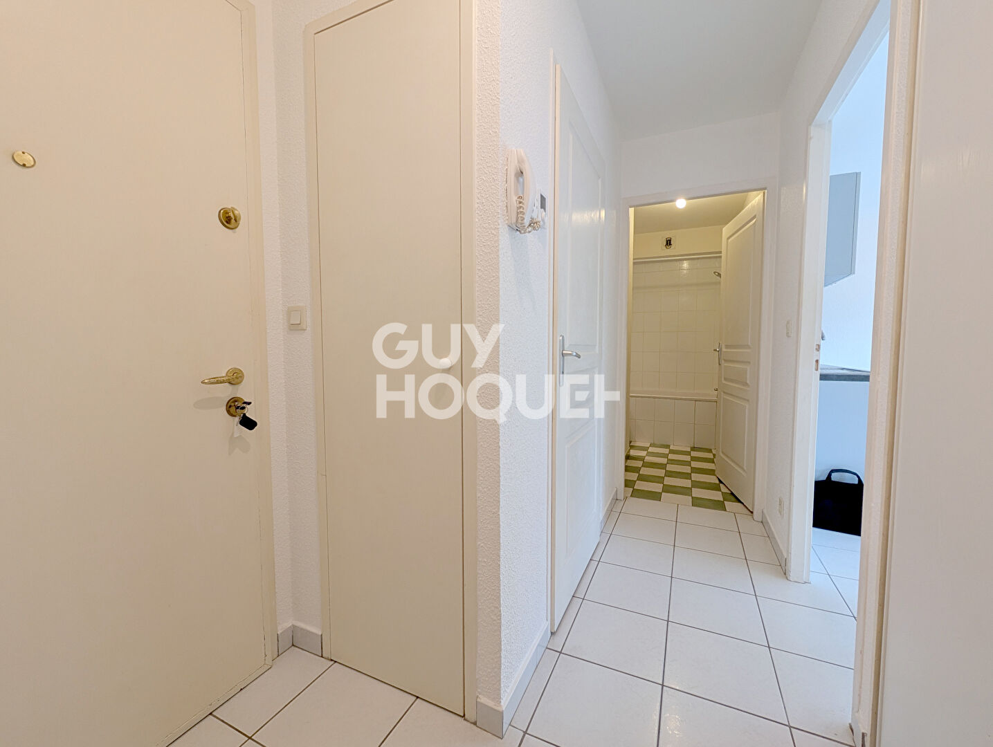 Appartement 2 pièces, DPE C, parking