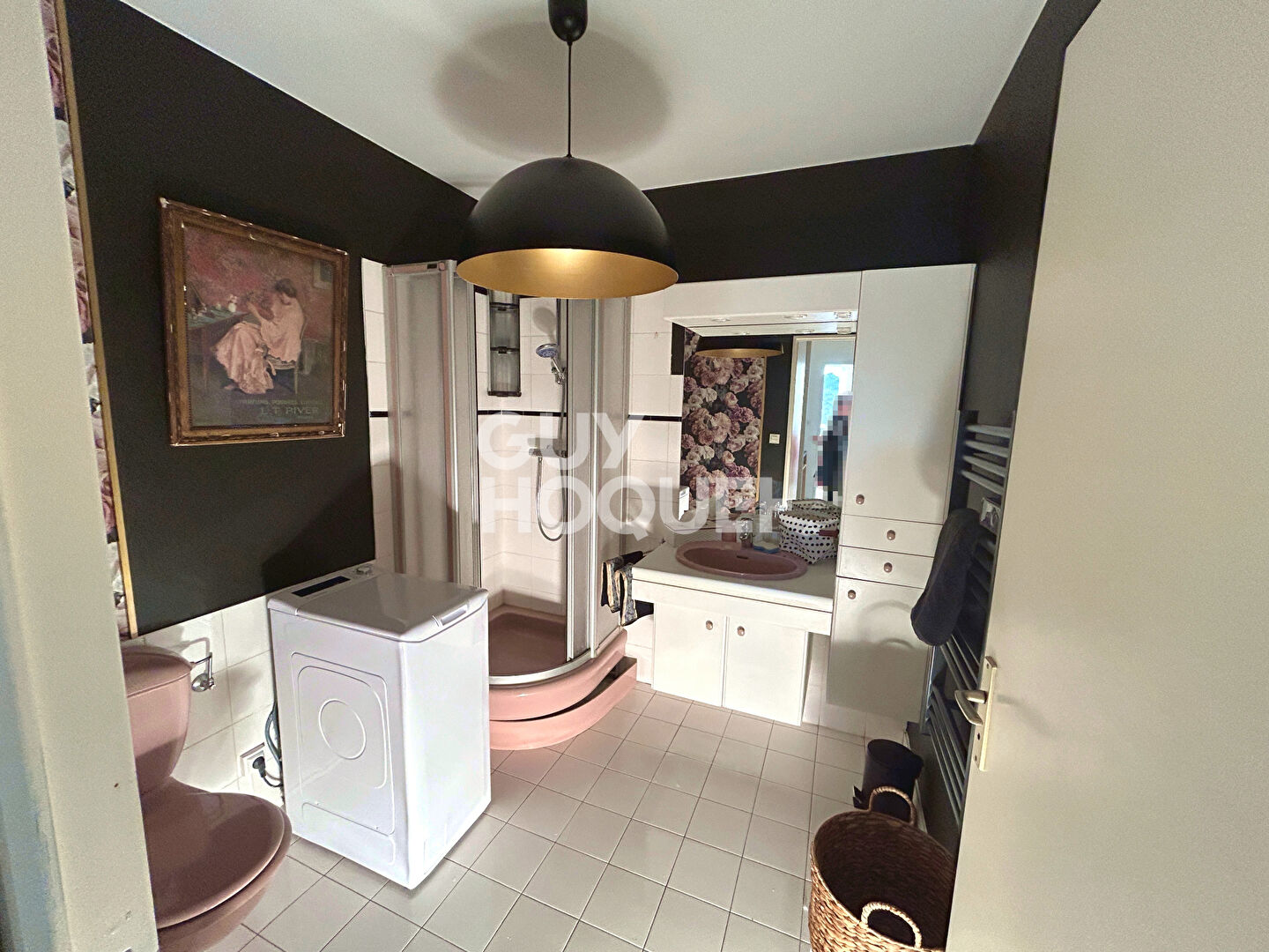 Appartement meublé avec balcon et vue dégagée - Place Flore - idéal investisseur