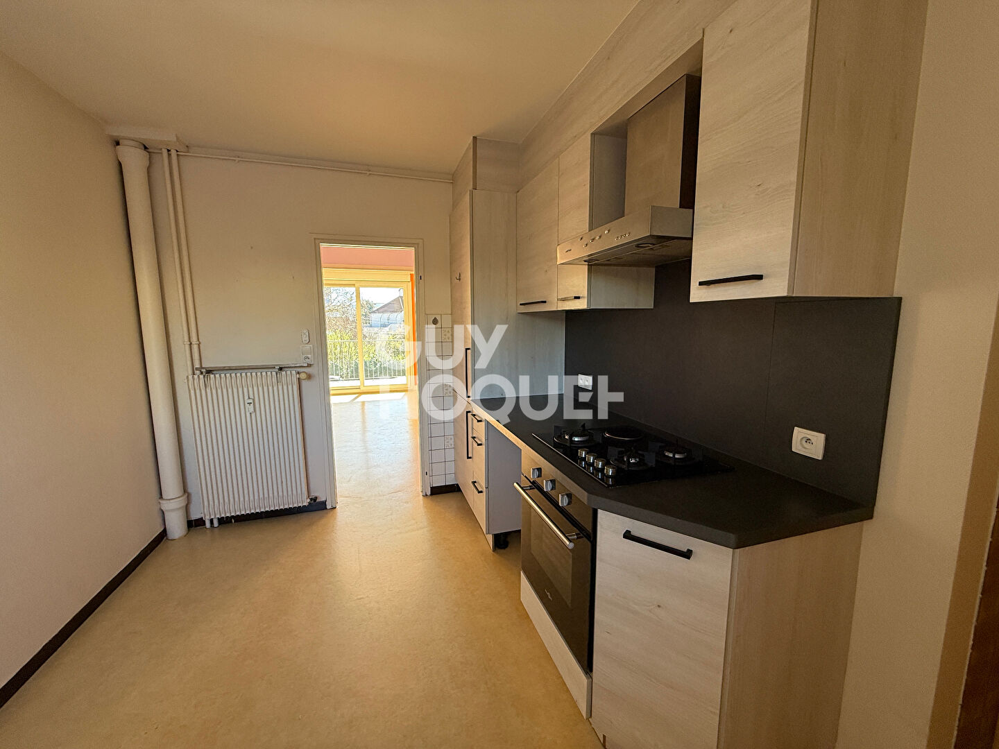 Quartier Saint Claude, appartement familial 4 chambres, 95 m² traversant
