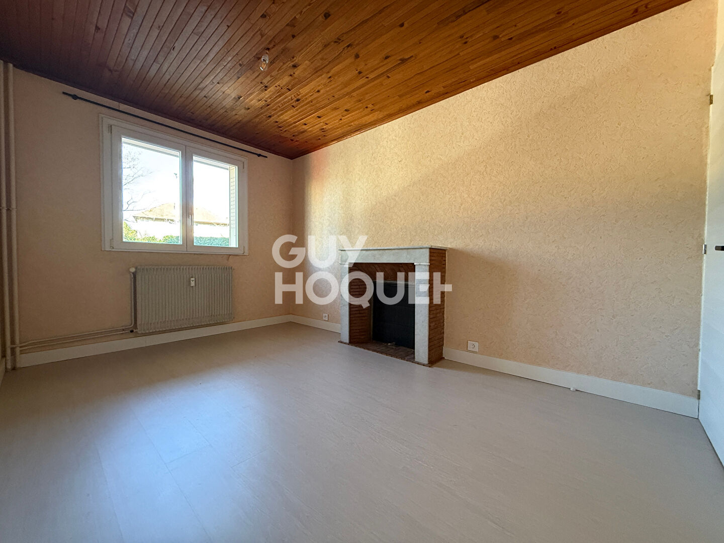 Quartier Saint Claude, appartement familial 4 chambres, 95 m² traversant