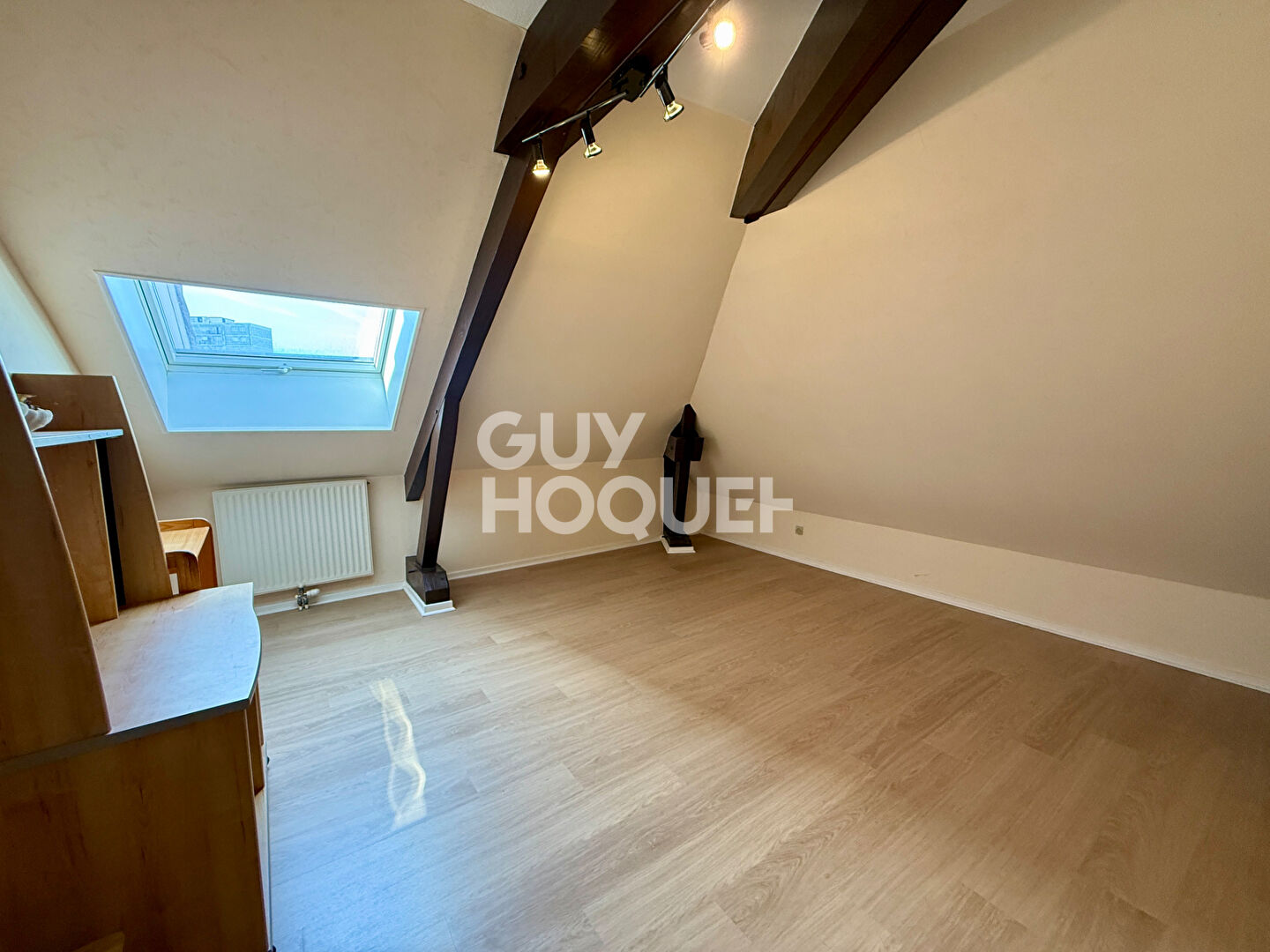 Dernier étage avec vue dégagée pour cet appartement familial