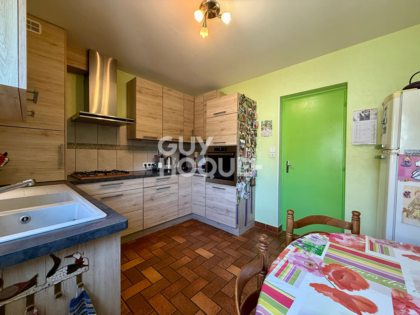 Maison 258 m² sur terrain 13,7 ares