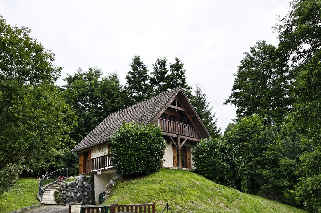 MAISON THEYS