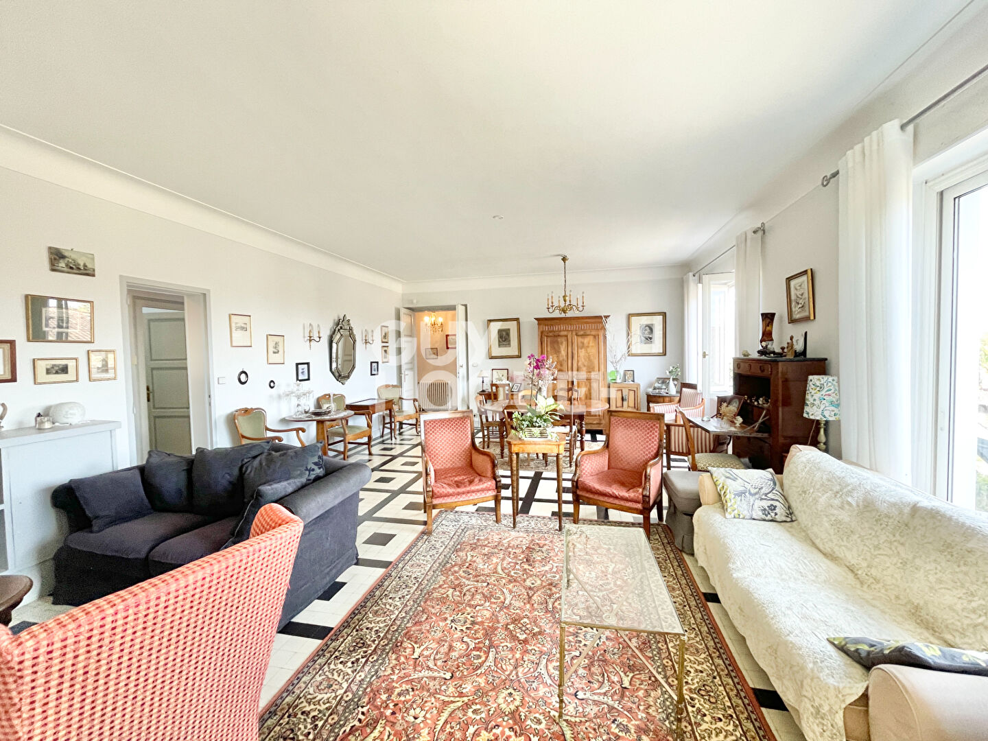 Maison de caractère Orthez 228 m² avec jardin