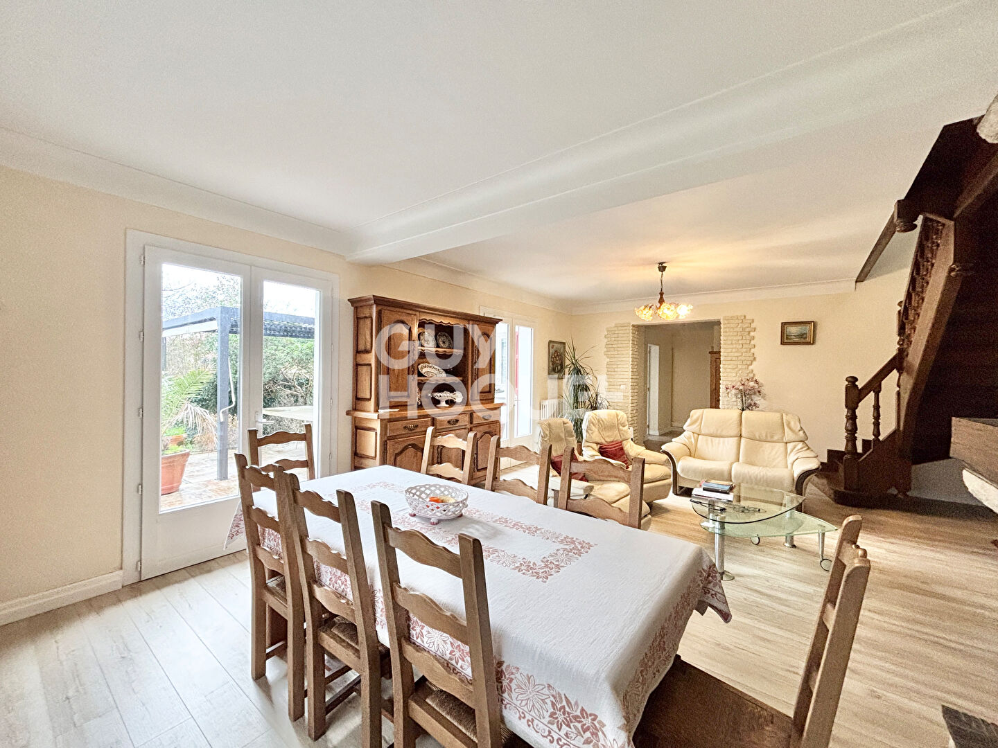 Maison de caractère 175 m² avec garage proche centre ville d'ORTHEZ