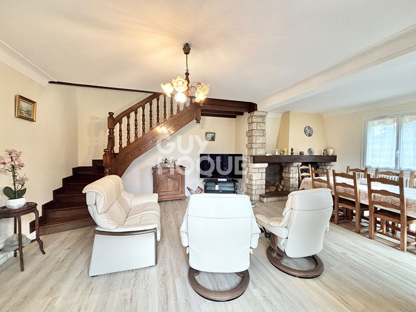 Maison de caractère 175 m² avec garage proche centre ville d'ORTHEZ