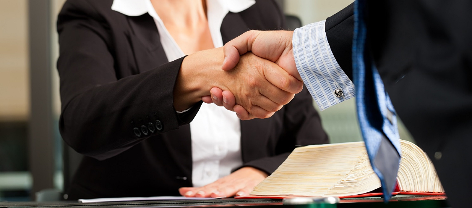Quelle est la différence entre un balcon et une terrasse ?