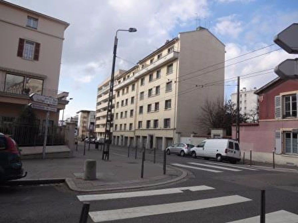 4 Rue De L Ancienne Préfecture 69002 Lyon LYON 4 - RUE DE CUIRE - MONOPRIX – Guy-hoquet.fr