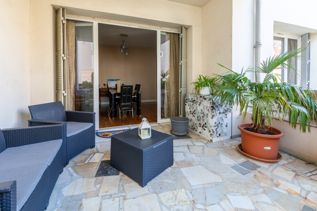 Agence Immobiliere A Lyon 4 Guy Hoquet Immobilier