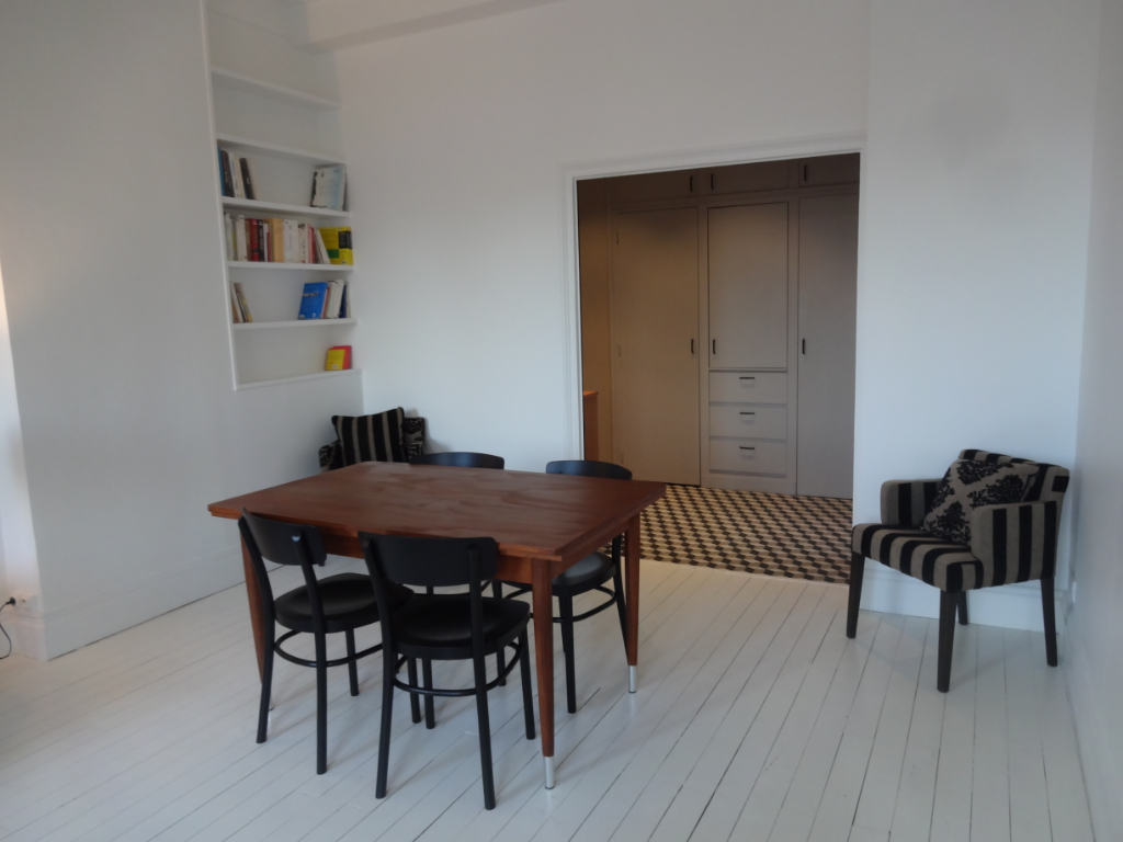 LYON 4 - BD DE LA CROIX-ROUSSE - T2 MEUBLE