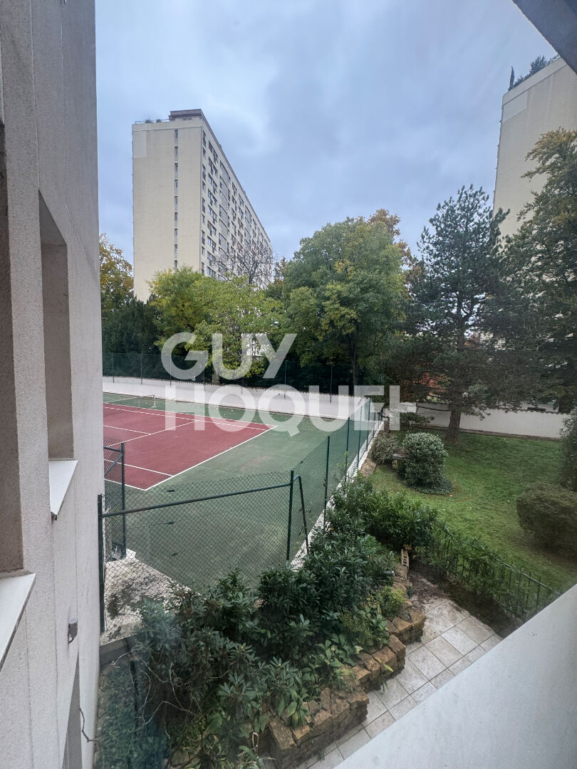 LYON 4 - RUE BONY