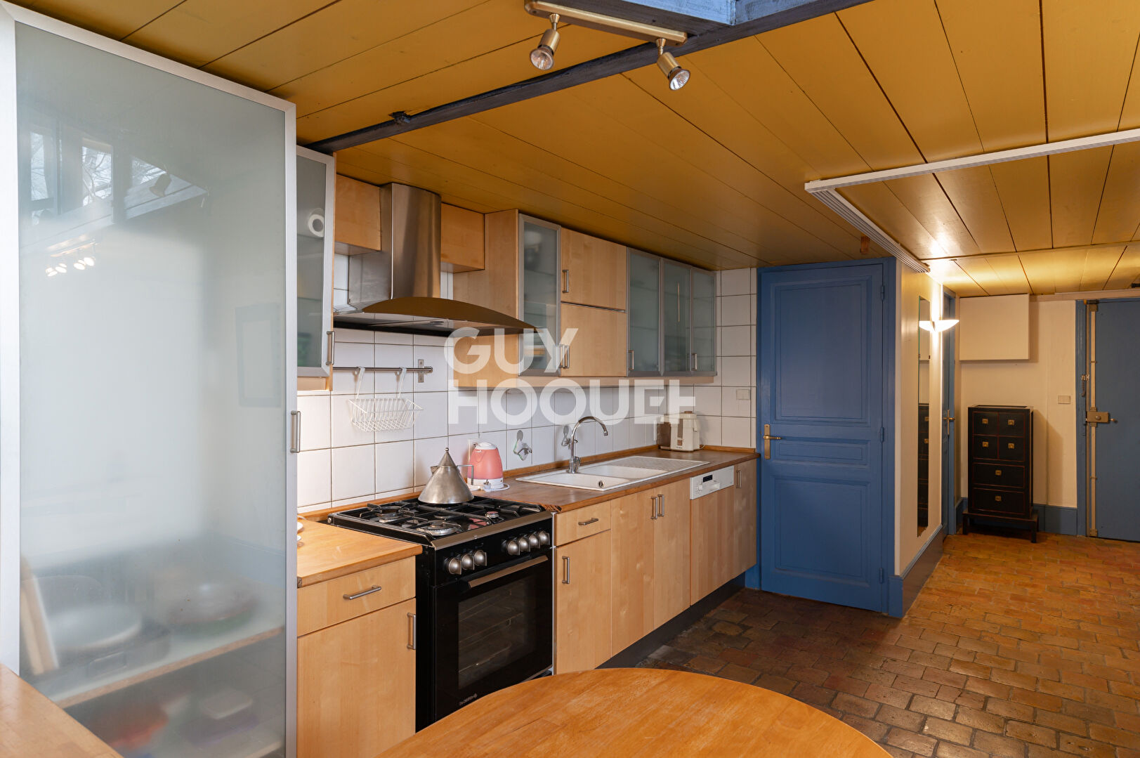 Magnifique appartement atypique quai st Vincent-passage Gonin - avec parking