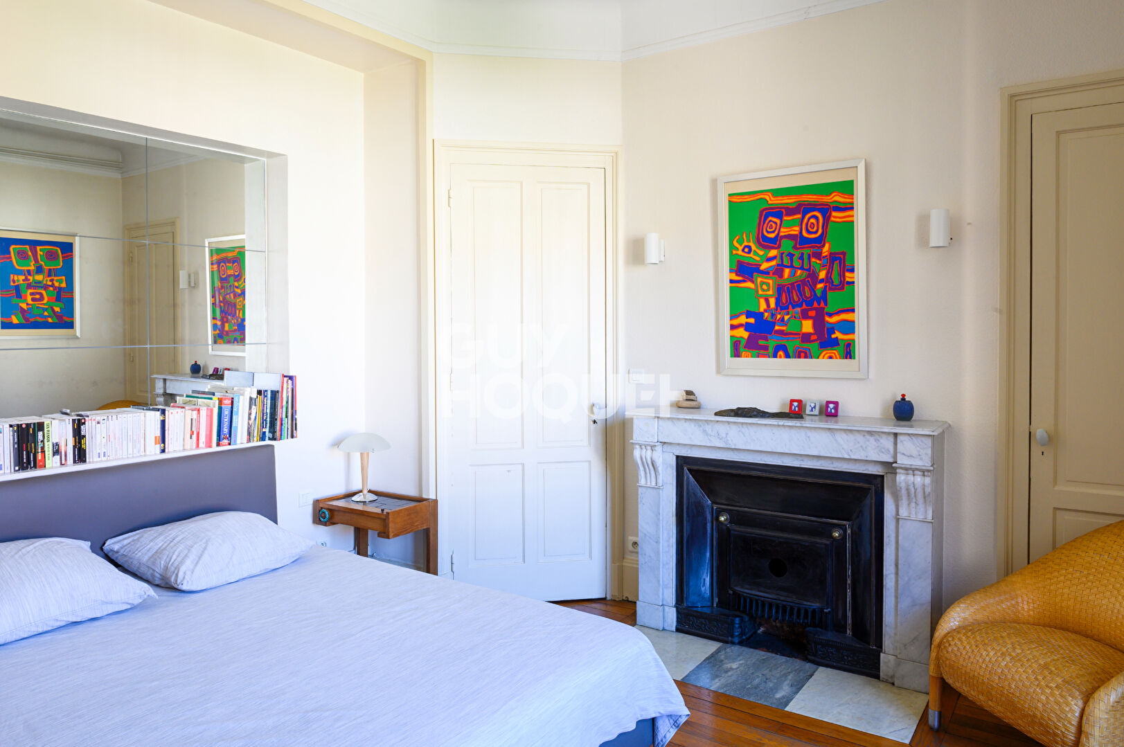 centre Croix Rousse T5  -parking fermé -178 m2 -balcon