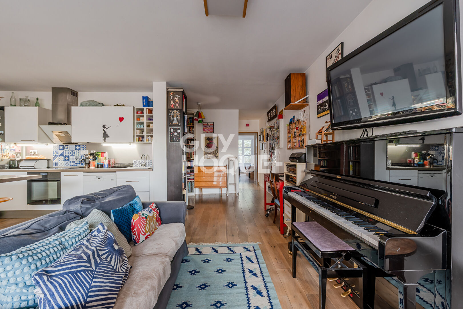 Appartement familiale avec  terrasse- balcon - garage-cave 