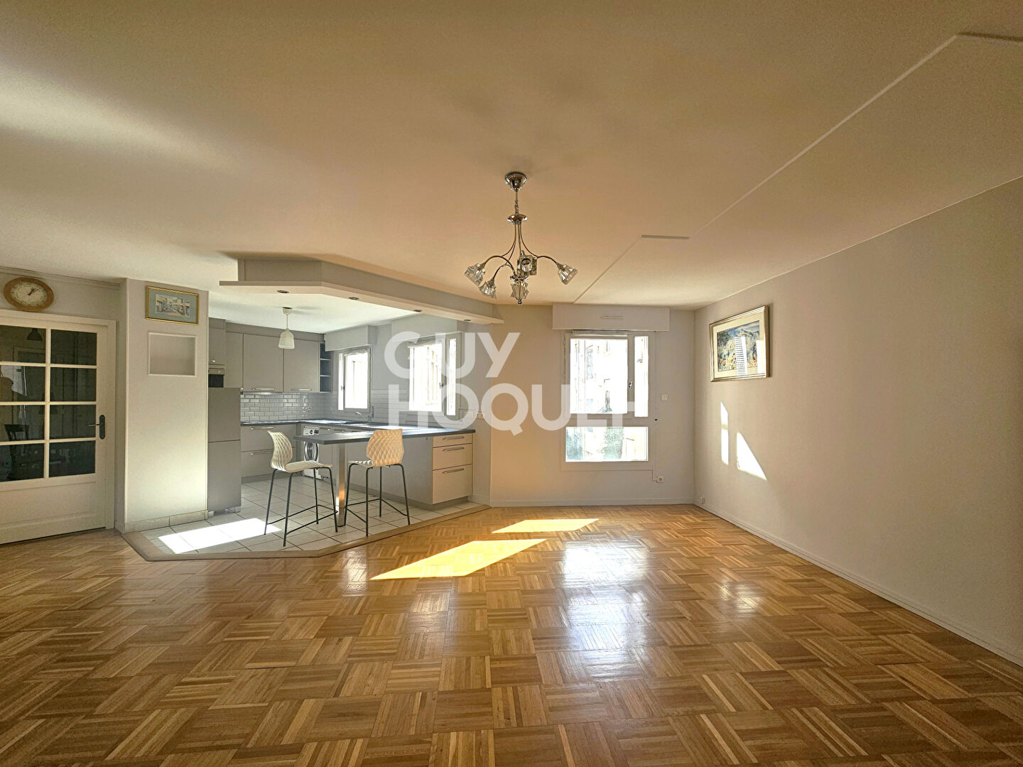 Appartement familial  4 chambres - terrasse - garage double