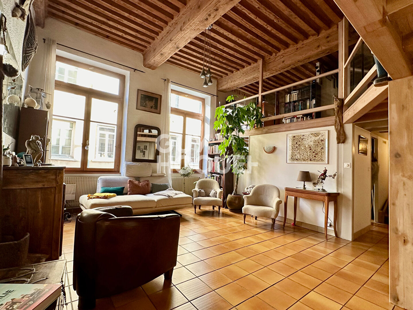 LYON 1er - APPARTEMENT FAMILIAL EN DUPLEX