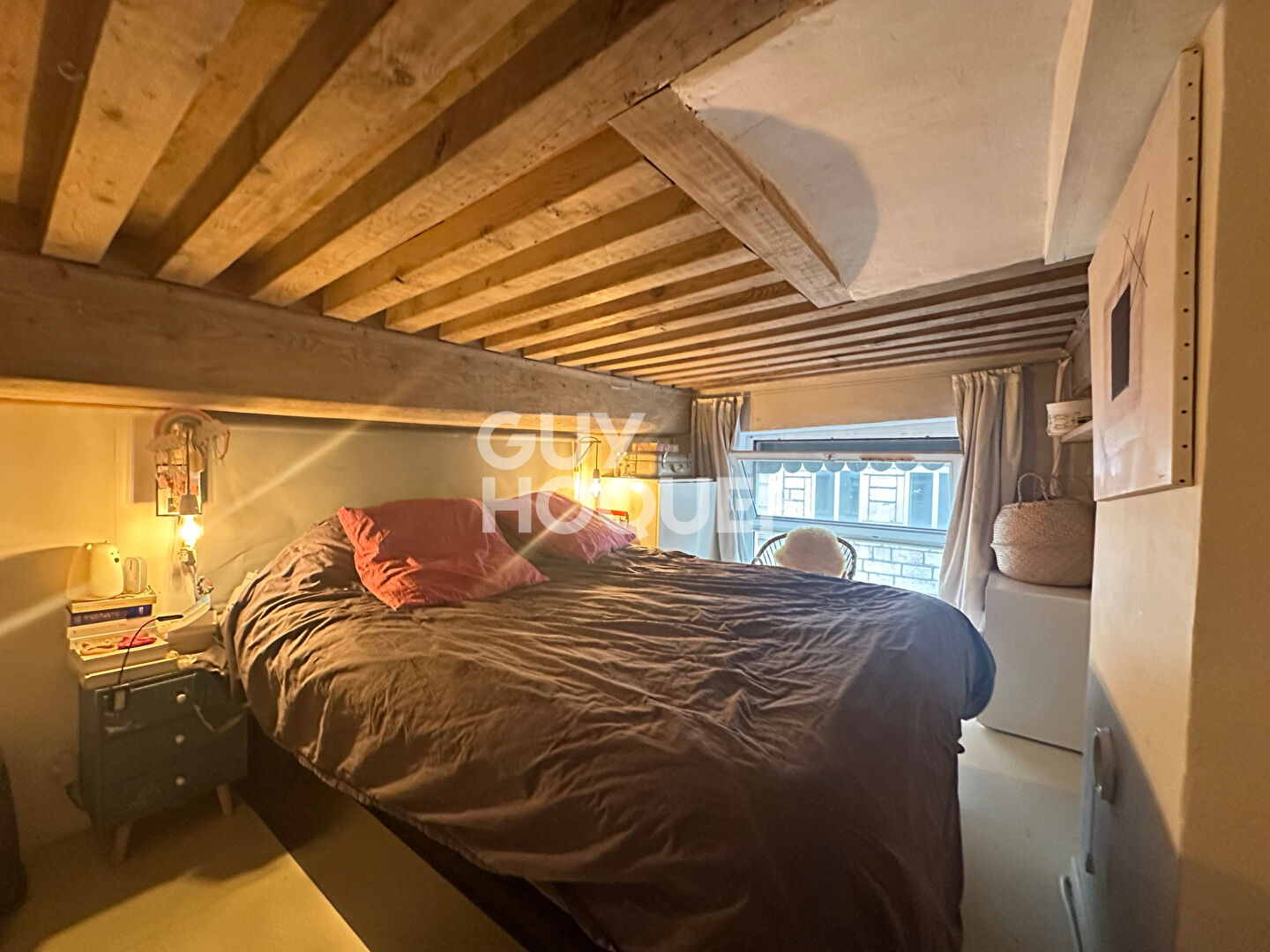 Proche Mairie - Appartement canut - 2 chambres - 1 bureau