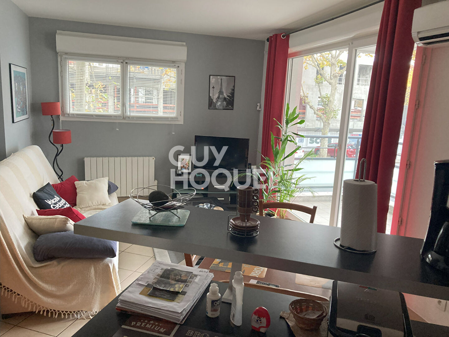 Appartement avec garage, vendu loué - Résidence récente LYON 8 Mairie