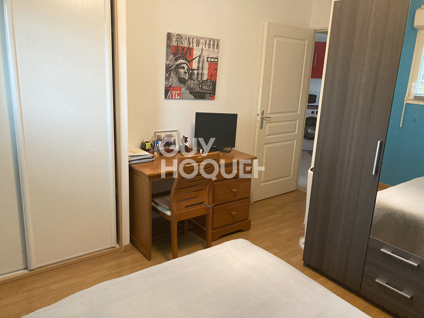 Appartement avec garage, vendu loué - Résidence récente LYON 8 Mairie