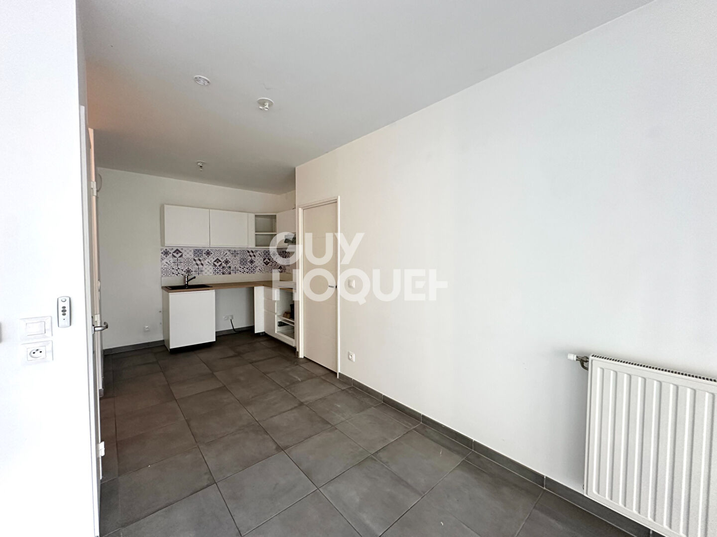 Plateau Croix-Rousse - Appartement avec loggia et parking - résidence récente