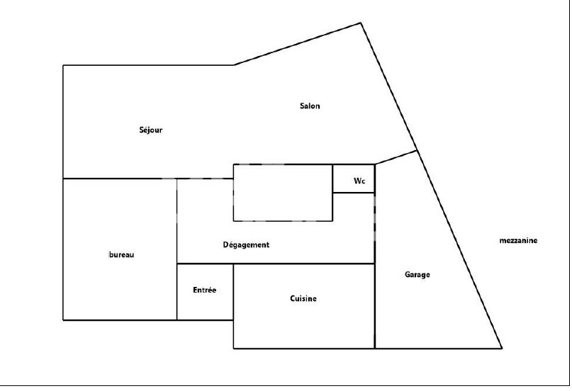 Maison familiale  3 niveaux sur terrain de 1 800 m²