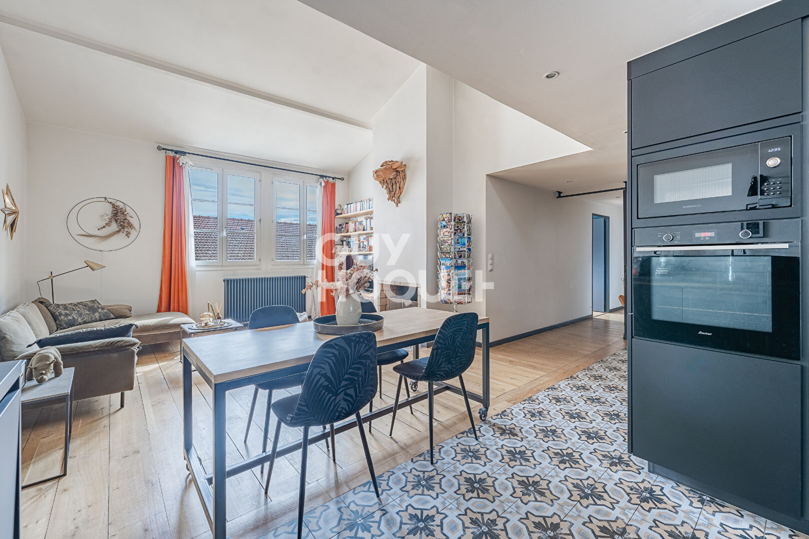 Duplex T5 146 m² - Toit terrasse 160 m² - vue dégagée sur Lyon