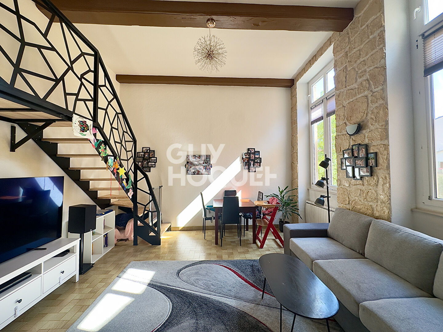 Canut T4bis 103m²  dernier étage Coeur Croix rousse