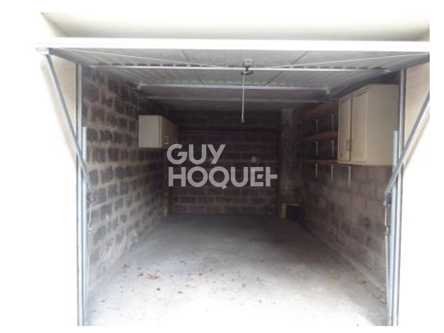 GARAGE A LOUER LYON 4 HENON
