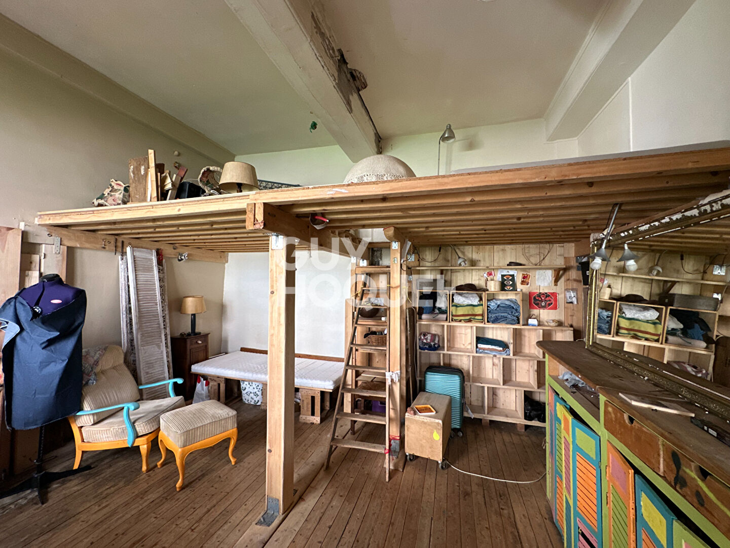 Appartement à rénover - Proximité Place Commandant Arnaud