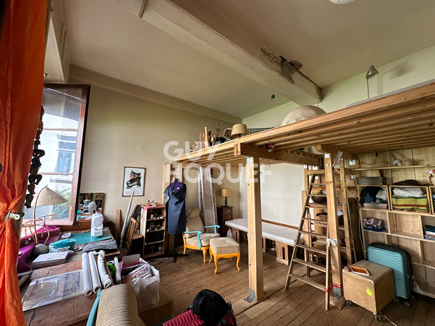 Appartement à rénover - Proximité Place Commandant Arnaud