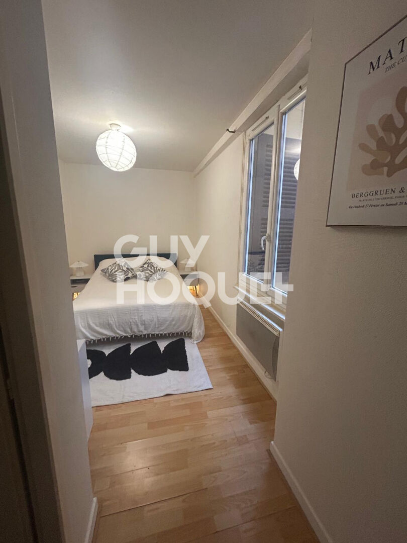 Appartement T 2 de 36.10m2 sur cours - terrasse 4.5 M2 - double expo  S/O au calme