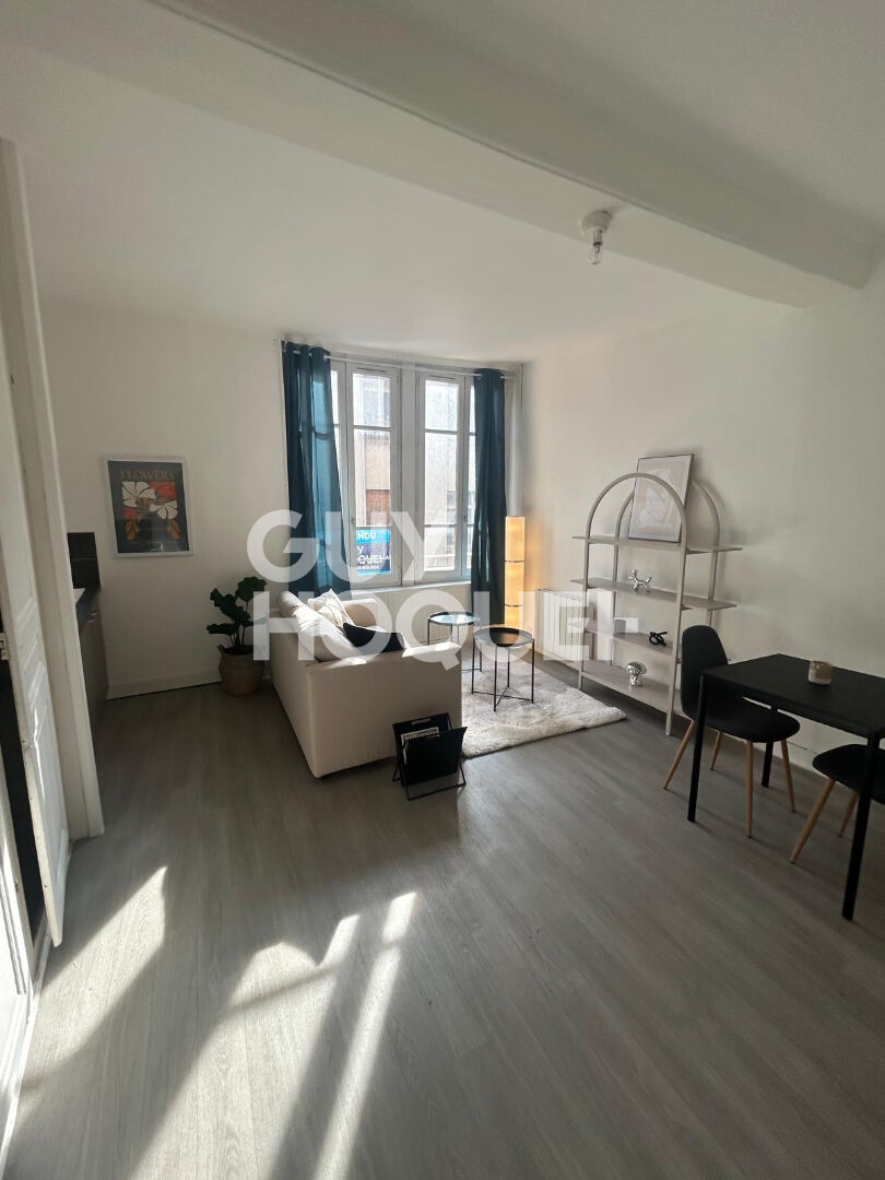 Appartement  T2  expo sud local vélos 44.30M2 carrez 