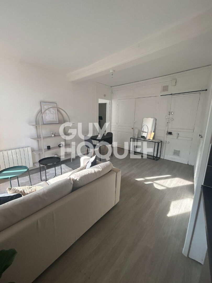 Appartement  T2  expo sud local vélos 44.30M2 carrez 