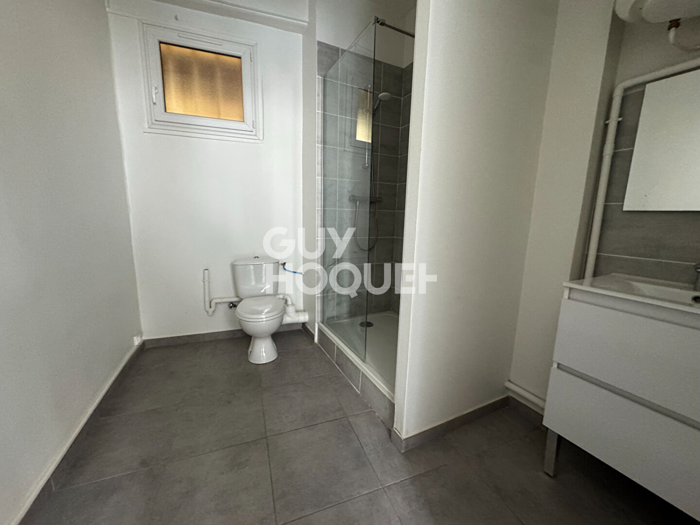 Appartement  T2  expo sud local vélos 44.30M2 carrez 