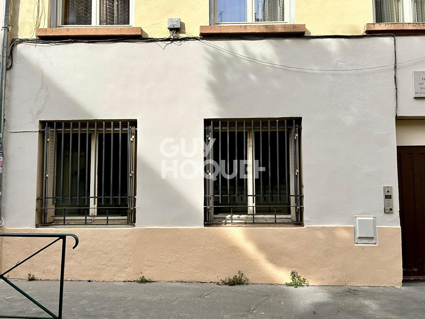 Un Appartement à rénover idéalement placé sur la croix rousse