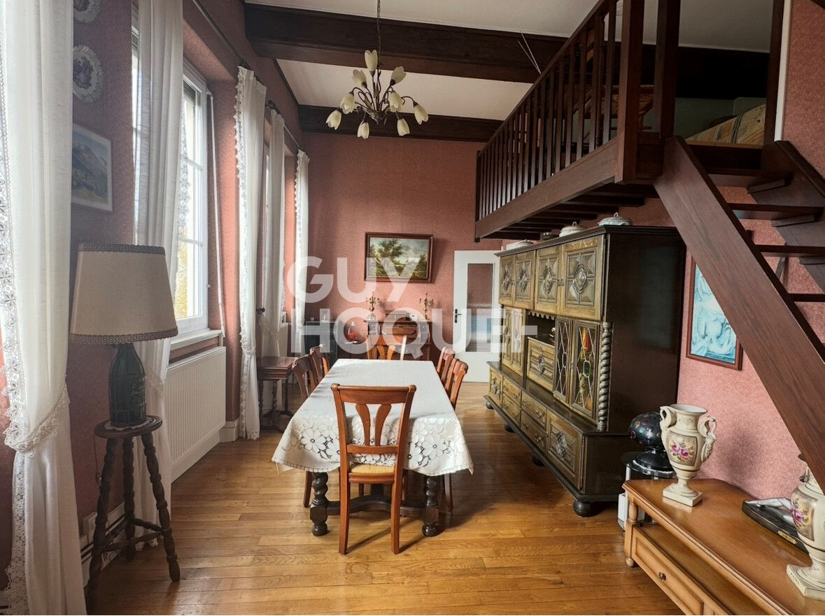 Lyon 4- Place Tabareau - Appartement 3 chambres - ascenseur