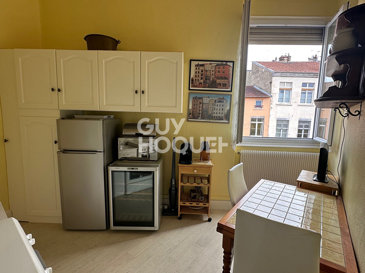 Lyon 4- Place Tabareau - Appartement 3 chambres - ascenseur